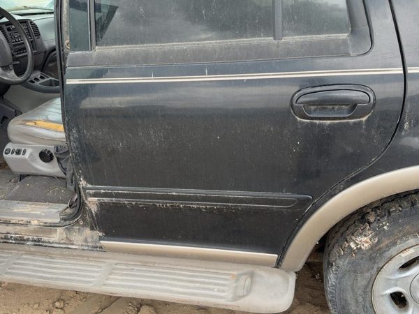 2001 Ford Expedition Rear Door LH Black — photo 1