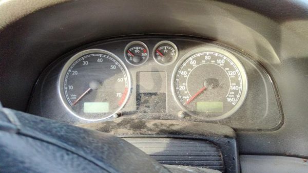 2002-2003 Vw Passat Speedometer Cluster Instrument Gauges Panel Oem Dash — photo 2