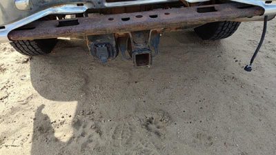 2001-2006 Gmc Sierra 2500 Trailer Receiver Hitch Factory Mount Oem 12497969