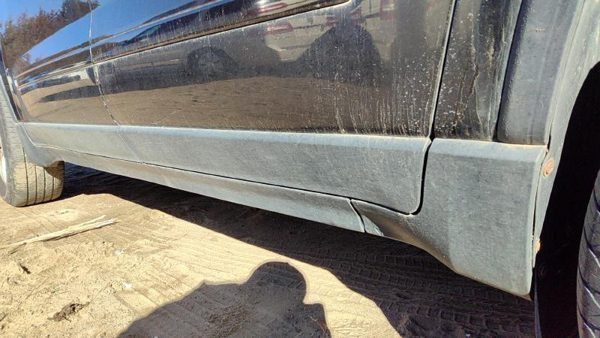 2009-2012 Gmc Acadia Driver Left Lower Rocker Panel Moulding Side Skirt Oem — photo 4