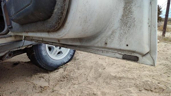 1992 Jeep Cherokee Front Door RH White — photo 8