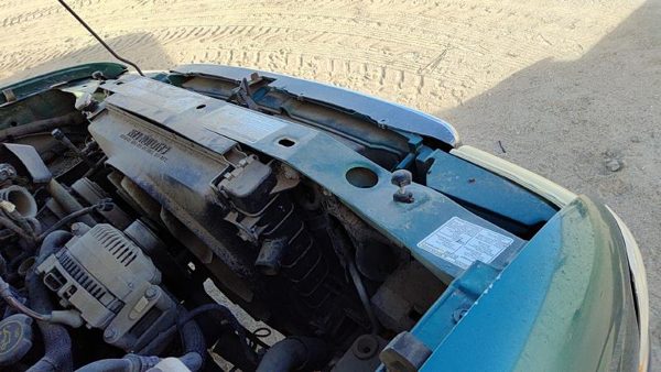1998 Ford Ranger Radiator Support 1L5Z16138AA — photo 2