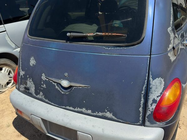 2001 Chrysler PT Cruiser Trunk/decklid/hatch/tailgate Blue PB7 — photo 2