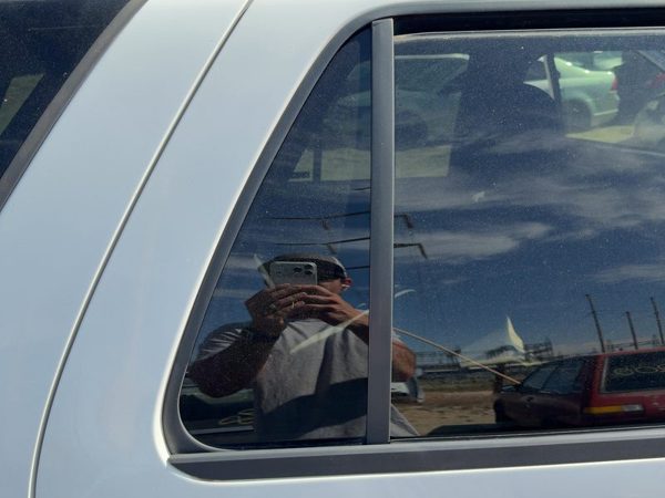 95-05 S10 Blazer Passenger Right Rear Vent Window Back Door Glass With Frame Oem — photo 2