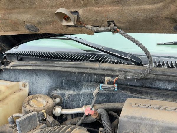 94-99 Chevy Silverado 1500 Passenger Right Windshield Wiper Arm Oem Blade Lever — photo 2