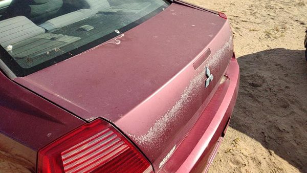 2006 Mitsubishi Galant Trunk/decklid/hatch/tailgate P06 Ultra Red Pearl Hail — photo 3