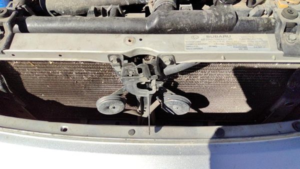 2000-2004 Subaru Legacy Hood Latch Assembly With Bracket Oem 53060Ae00a — photo 3