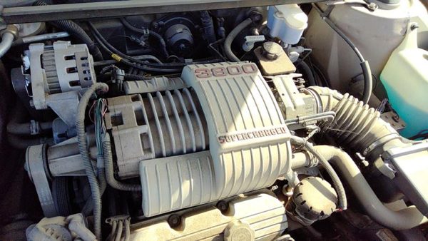 92-96 Buick Park Ave Ultra Engine Cover Top Plastic Shield Oem 3.8L Supercharged — photo 4