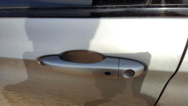 2015-17 Chrysler 200 Driver Left Front Outside Door Handle Oem Billet Silver Psc — photo 4