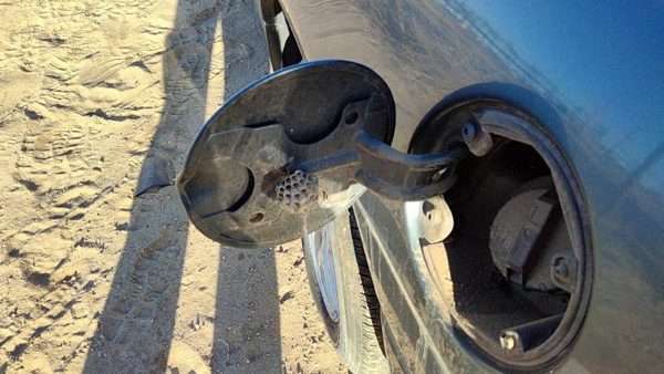 1998-2004 Dodge Intrepid Fuel Tank Door With Hinge Gas Lid Filler Steel Blue Pbq — photo 5