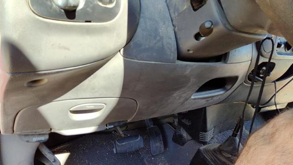1997-2004 Ford F150 Lower Dash Under Column Knee Bolster Trim Panel Oem Gray — photo 4