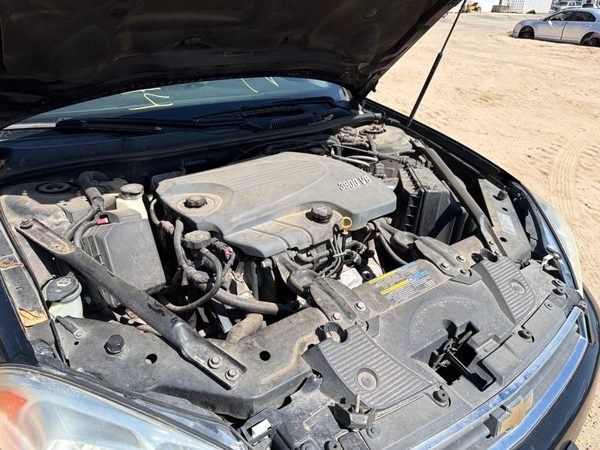 2010 Chevrolet Impala — vehicle photo 7