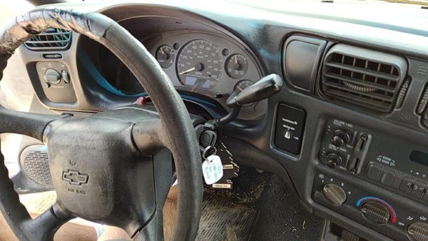 1999 S10 Pickup Steering Column Assembly Oem 26067540 — photo 1