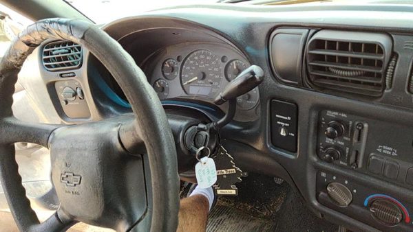 1999 S10 Pickup Steering Column Assembly Oem 26067540 — photo 3