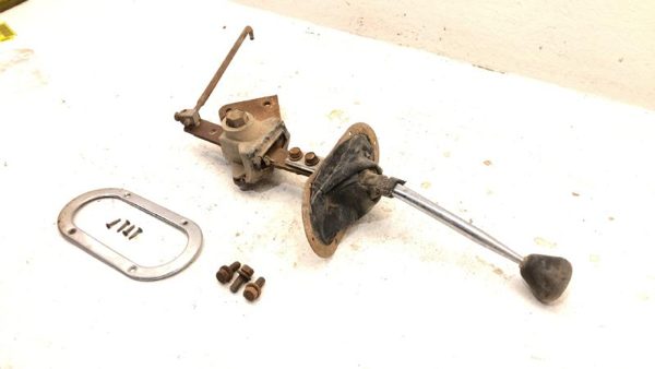 86 Dodge Ram W250 4x4 Shifter Lever Assembly With Linkage 4wd T Case Shift Unit — photo 3