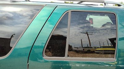 1995-2005 S10 Blazer Passenger Right Rear Vent Window Back Door Glass With Frame