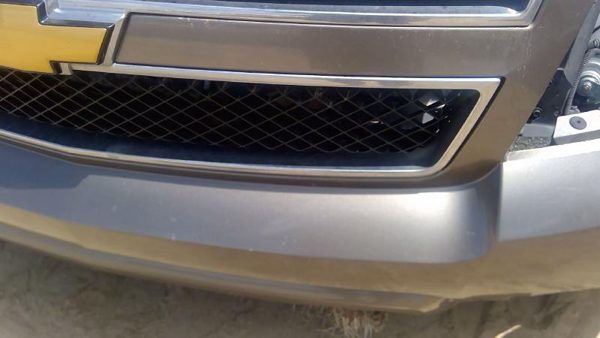 2012 Chevy Tahoe Grille Ls Black With Chrome Surround Lower Mocha Gha — photo 4