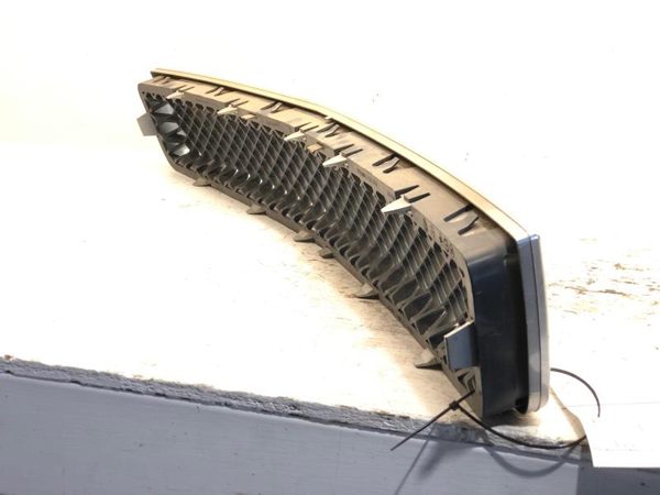 2012 Chevy Tahoe Grille Ls Black With Chrome Surround Lower Mocha Gha — photo 10