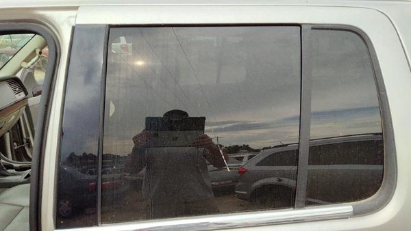 2003-2005 Lincoln Aviator Driver Left Rear Side Window Door Glass Oem Back — photo 3