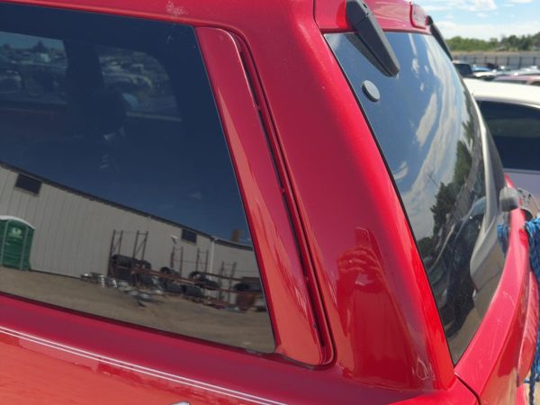 00 Grand Cherokee Driver Left Rear Moulding On Quarter Panel Oem Flame Red Pr4 — photo 2