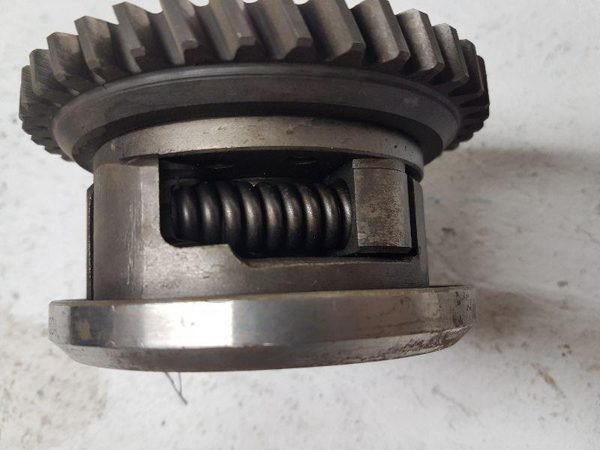 1982 Volvo 720 Injector Pump Drive Gear Assembly Timing 2.2L Diesel 105622-0770 — photo 9