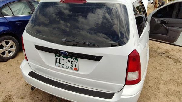 2000 Ford Focus Trunk/decklid/hatch/tailgate White Yz — photo 4