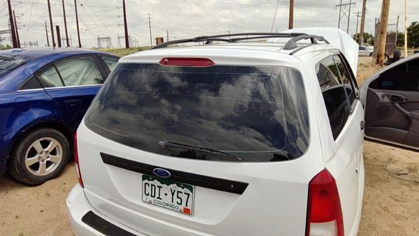 2000 Ford Focus Trunk/decklid/hatch/tailgate White Yz — photo 5