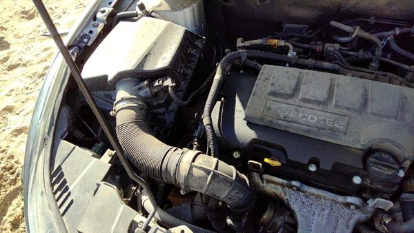 12-14 Cruze Complete Air Intake Cleaner Filter Box Housing With Tube Oem 1.4L — photo 2