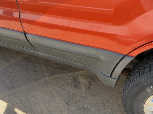 2001-2007 Ford Escape Driver Left Rear Moulding From Door Oem Back Med Platinum — photo 1
