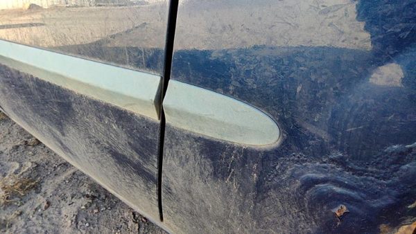 2001-2007 Dodge Caravan Driver Left Rear Moulding On Quarter Panel Oem — photo 3