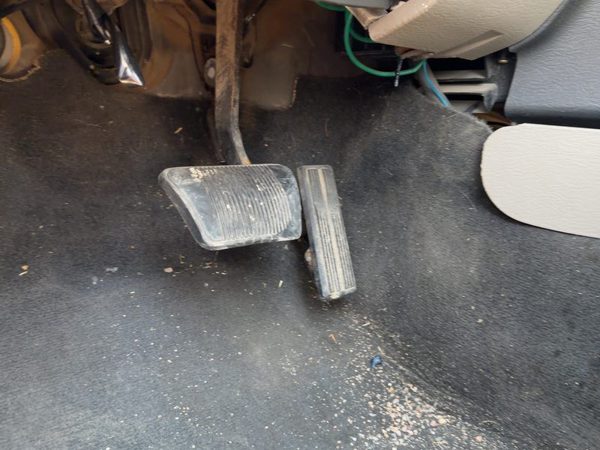 2002 Dodge Ram 1500 Gas Pedal Assembly Oem Accelerator — photo 2