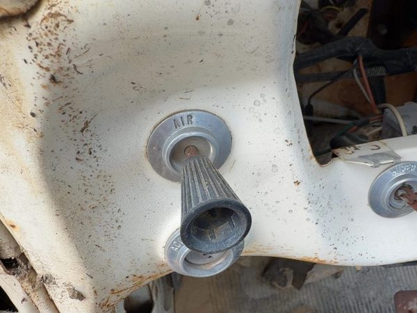 1967-1972 Ford F350 Air Control Knob with Cable Manual 2WD Factory OEM — photo 4