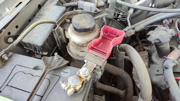 2000-2004 Nissan Xterra Power Steering Fluid Remote Reservoir Tank Oem 3.3L — photo 2