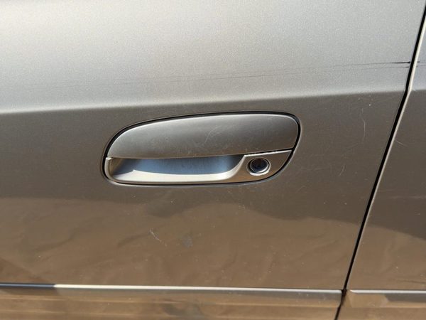 01-06 Hyundai Elantra Driver Left Front Outside Door Handle Oem Prime Beige Ko — photo 2
