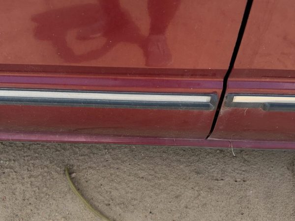 85-88 Nissan Maxima Driver Left Front Moulding From Door Oem 4Dr Sedan 4 Door — photo 2