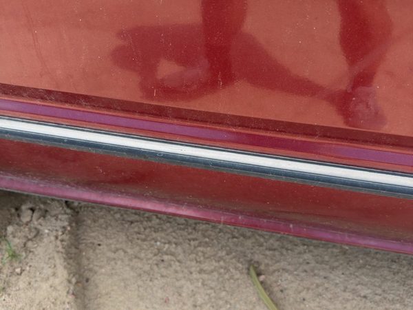 85-88 Nissan Maxima Driver Left Front Moulding From Door Oem 4Dr Sedan 4 Door — photo 3