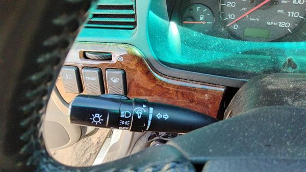 2000 Subaru Legacy Combination Switch Outback — photo 3