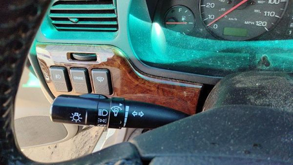 2000 Subaru Legacy Combination Switch Outback — photo 2