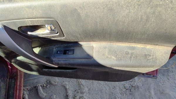 08-13 Nissan Rogue Passenger Right Front Door Trim Panel With Switches G Black — photo 3