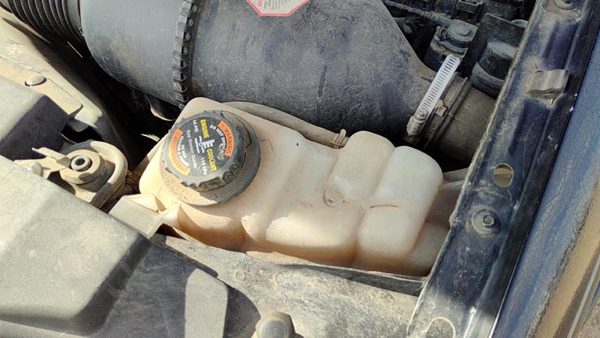 1997 Ford F-150 Coolant Recovery Bottle F150 — photo 3