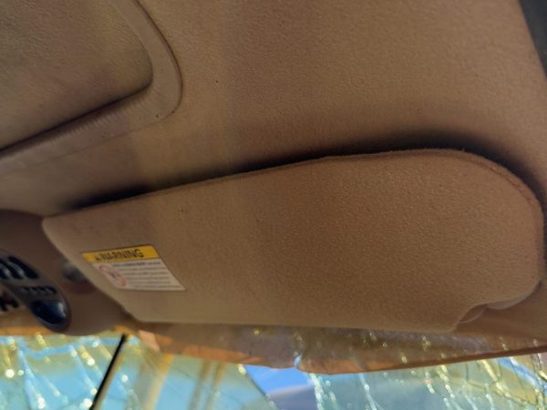 1998 Lincoln Navigator Sun Visor RH Tan Kx — photo 2