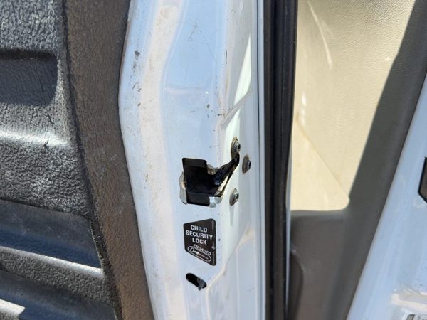 96-25 Express 2500 Passenger Right Rear Door Latch With Rods/Cables Oem Back — photo 1