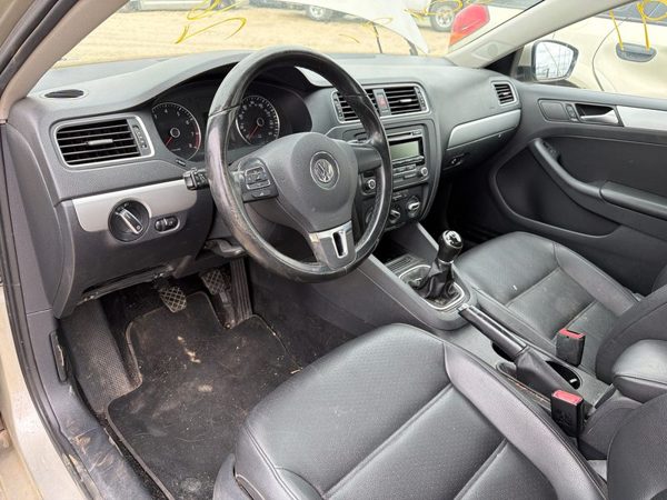 2014 Volkswagen Jetta Ignition Coil/ignitor 1.8L — photo 5