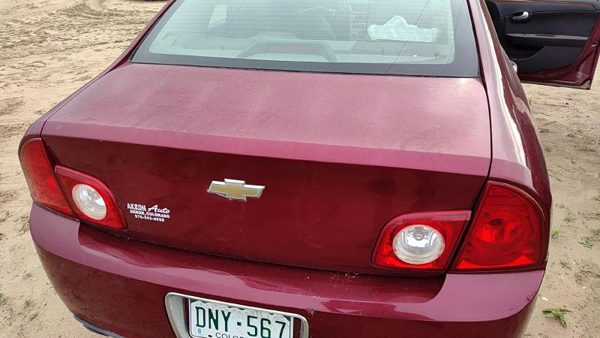 2009 Chevrolet Malibu Trunk/decklid/hatch/tailgate Red 80U — photo 4