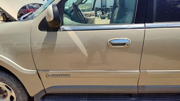 1998 Lincoln Navigator Front Door LH Gold Bi — photo 3