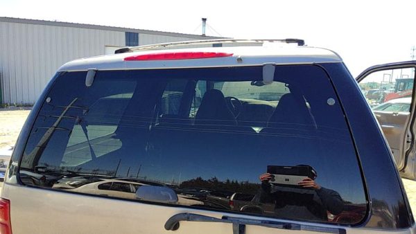 1997-2002 Ford Expedition Back Glass Rear Window Oem F75Z7842006Ca — photo 2