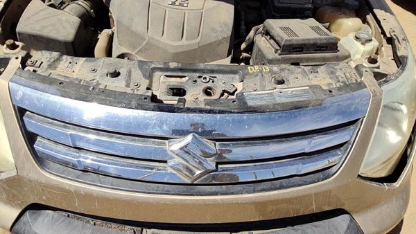 07-08 Suzuki Grand Vitara Xl-7 Front Grille Assembly Oem Chrome Gold — photo 2