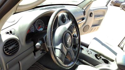 2005 Jeep Liberty Steering Wheel OEM Gray D5 ur71dx9ab