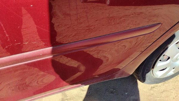 02-06 Camry Driver Left Rear Moulding From Door Back Trim Strip Salsa Red 3Q3 — photo 5