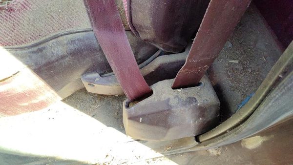 73-91 Gmc Sierra C3500 Driver Left Front Seat Belt Retractor Oem Shoulder Red — photo 8
